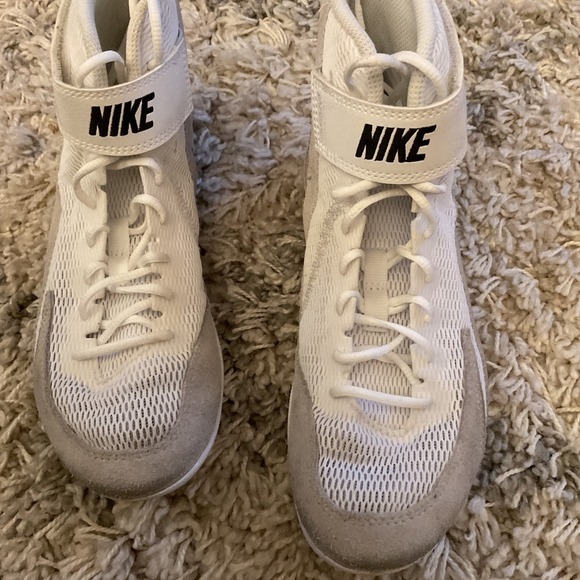 Nike Speedsweep VIII GS Wrestling Shoes White Black Photon Dust Size 5Y